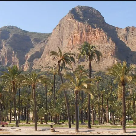 Konukevi Rey Teodomiro Orihuela