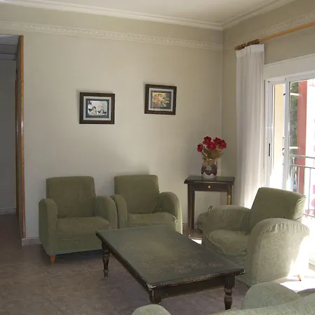 Rey Teodomiro Guest house 2*